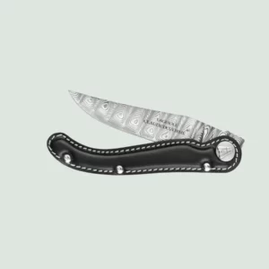 Scrapper Laguiole knife with Damascus blade and leather handle by Claude Dozorme
