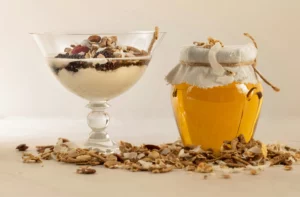 greek yogurt and honey